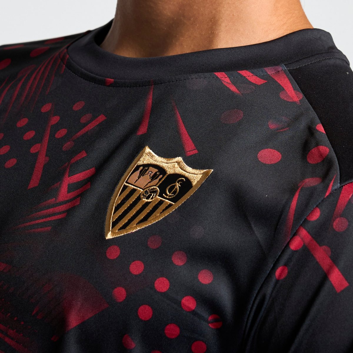 Sevilla Kits Shop – Exclusive agoumé black third boys t-shirt 2425 Collection – Sevilla FC Apparel and Gear Collection for Fans
