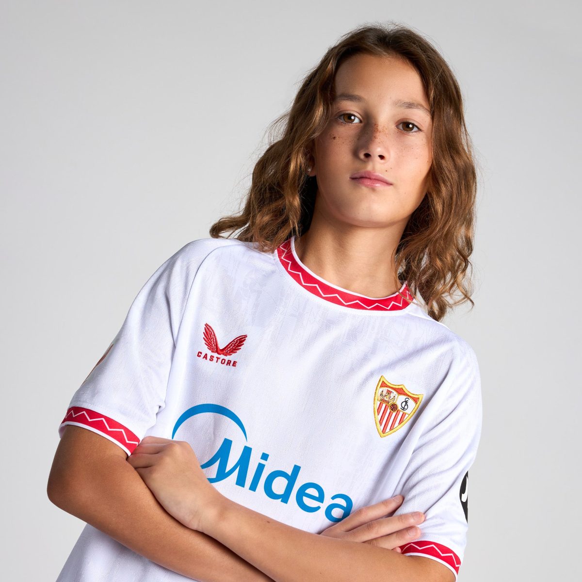 Sevilla Kits Shop – Exclusive white first shirt for kids 2425 Collection – Sevilla FC Apparel and Gear Collection for Fans
